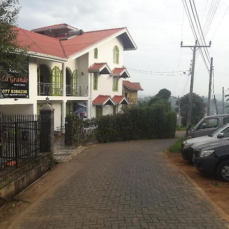 Kandy La Grande Holiday Resort Экстерьер фото