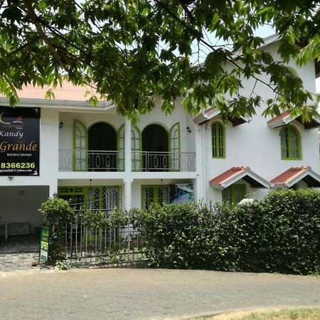 Kandy La Grande Holiday Resort Экстерьер фото