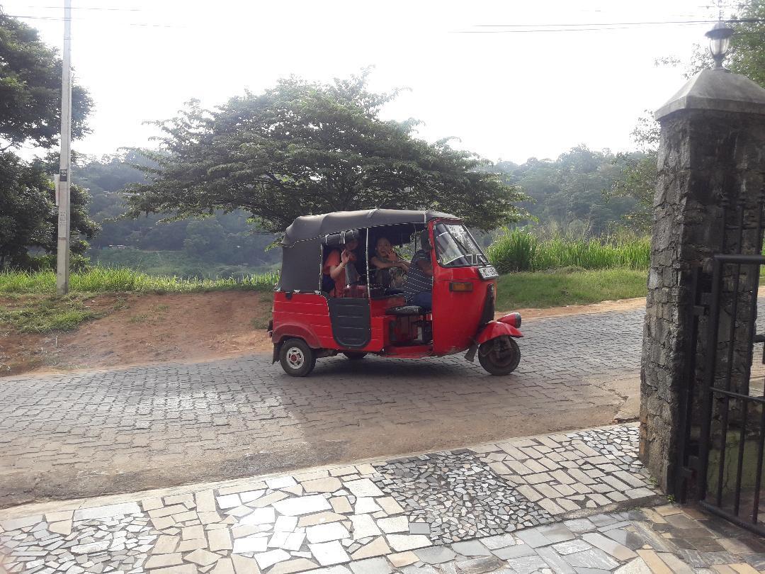 Kandy La Grande Holiday Resort Экстерьер фото